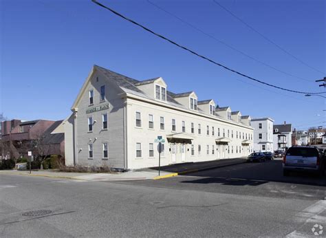Free in unit Laundry. . Apartments in biddeford maine